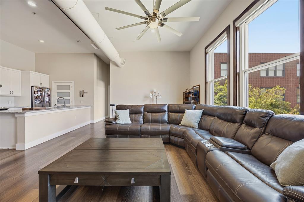 Live Oak Lofts Condo - Residential
