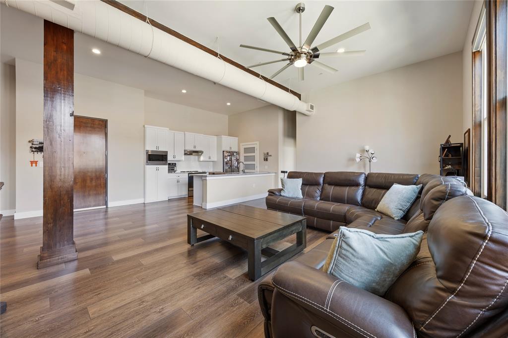 Live Oak Lofts Condo - Residential