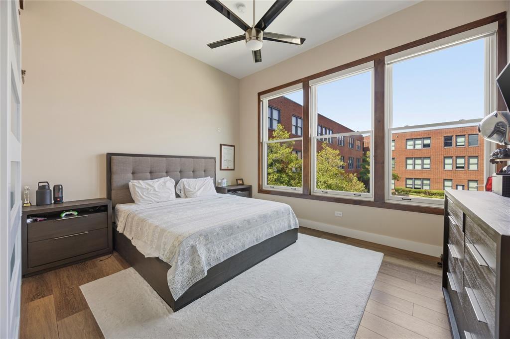 Live Oak Lofts Condo - Residential
