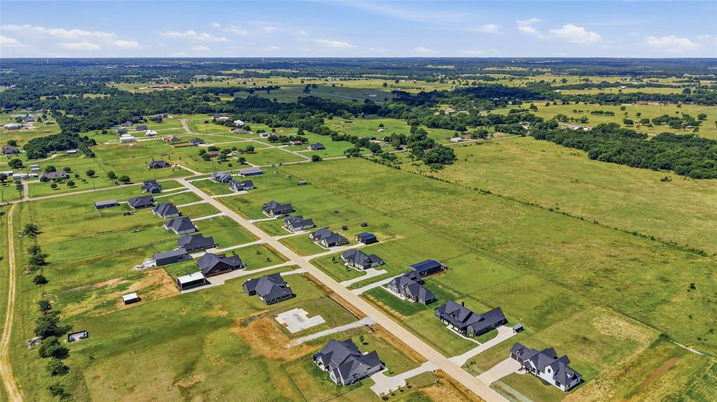 DIXIE ESTATES - Land