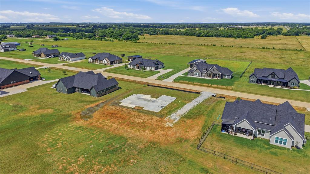 DIXIE ESTATES - Land