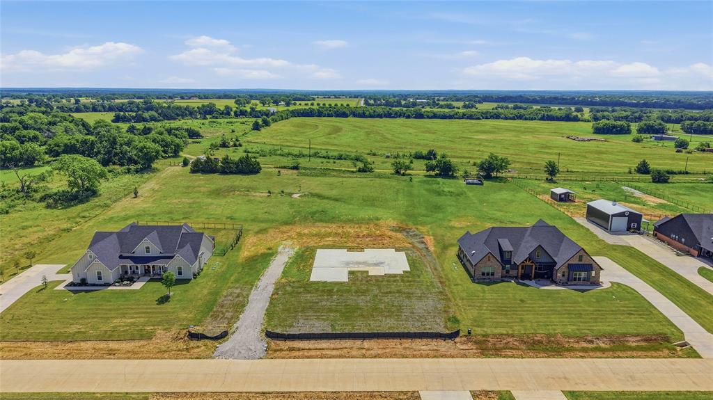 DIXIE ESTATES - Land