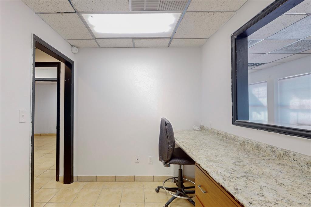 Pecan Oaks Sc Beltline-Guthrie - Commercial Lease