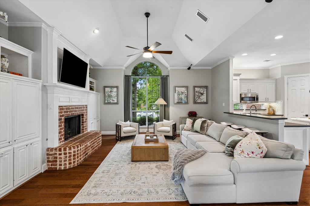 Lake Forest Village Ph 3 - Residential