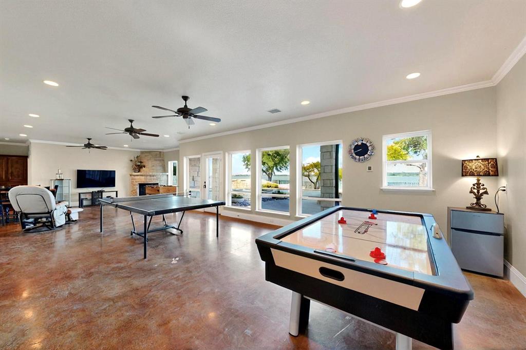 Stewart Peninsula Northshore - Residential