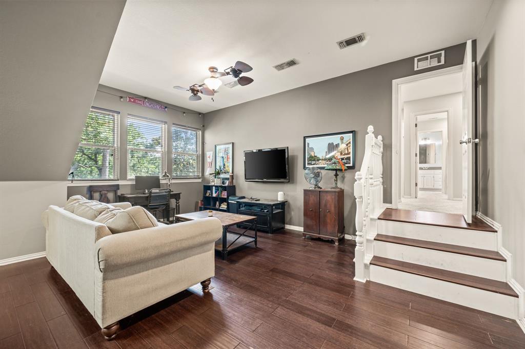 Williamsburg Estates - Residential