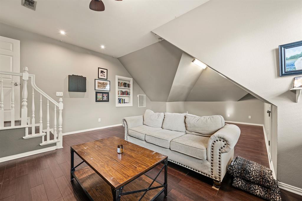 Williamsburg Estates - Residential