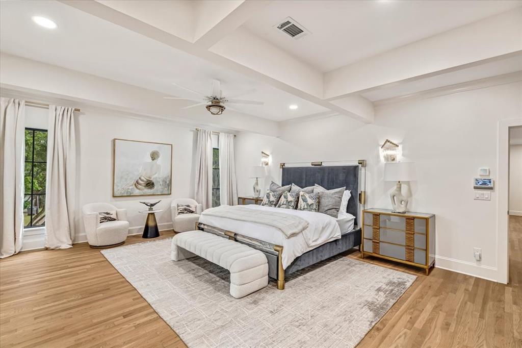 Versailles Pkwy Rev - Residential