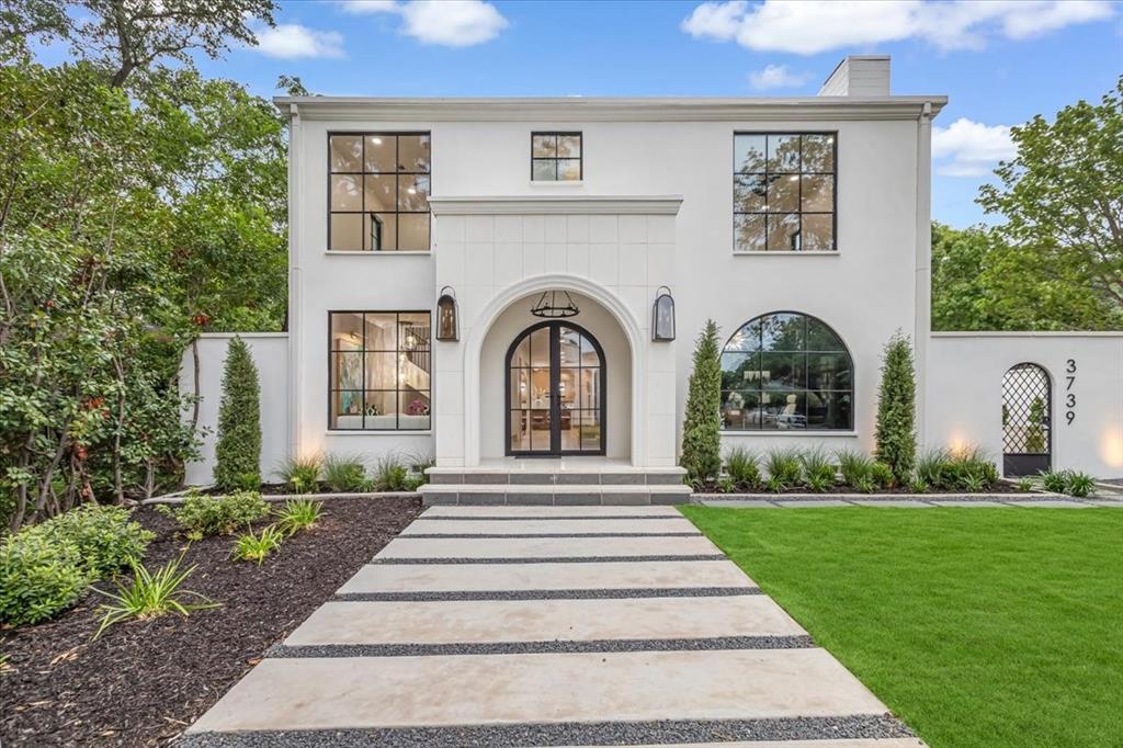 Versailles Pkwy Rev - Residential