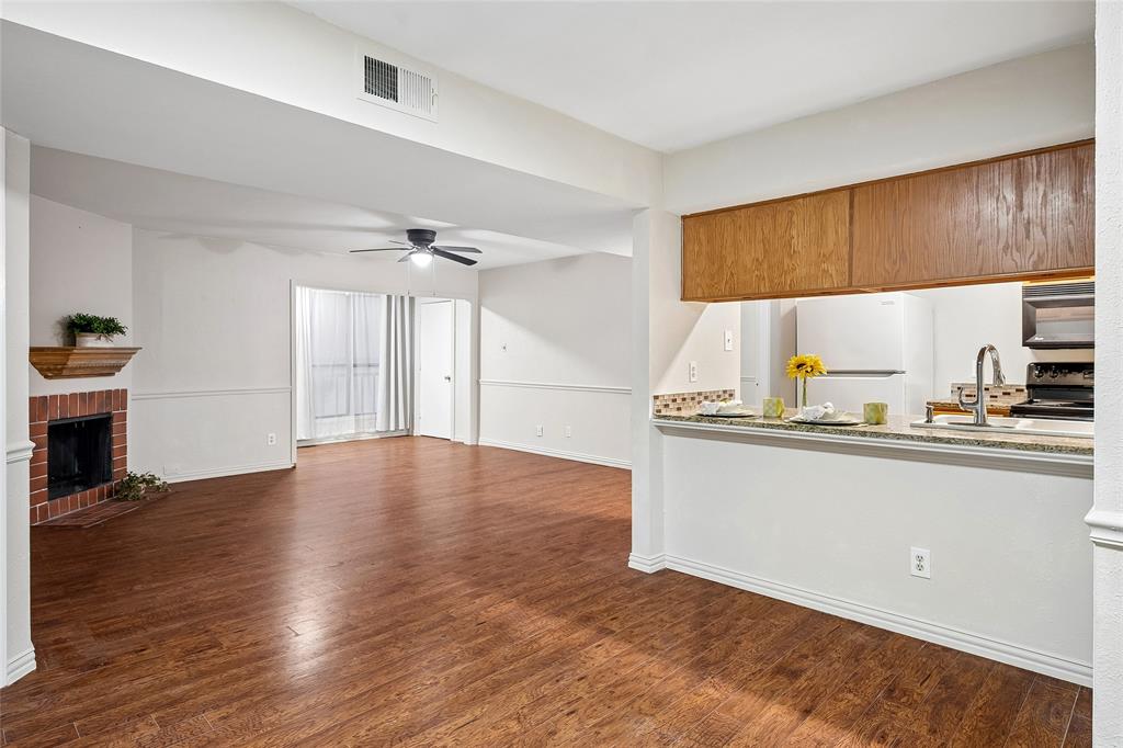 Cambridge Condos Ph 01 03 - Residential
