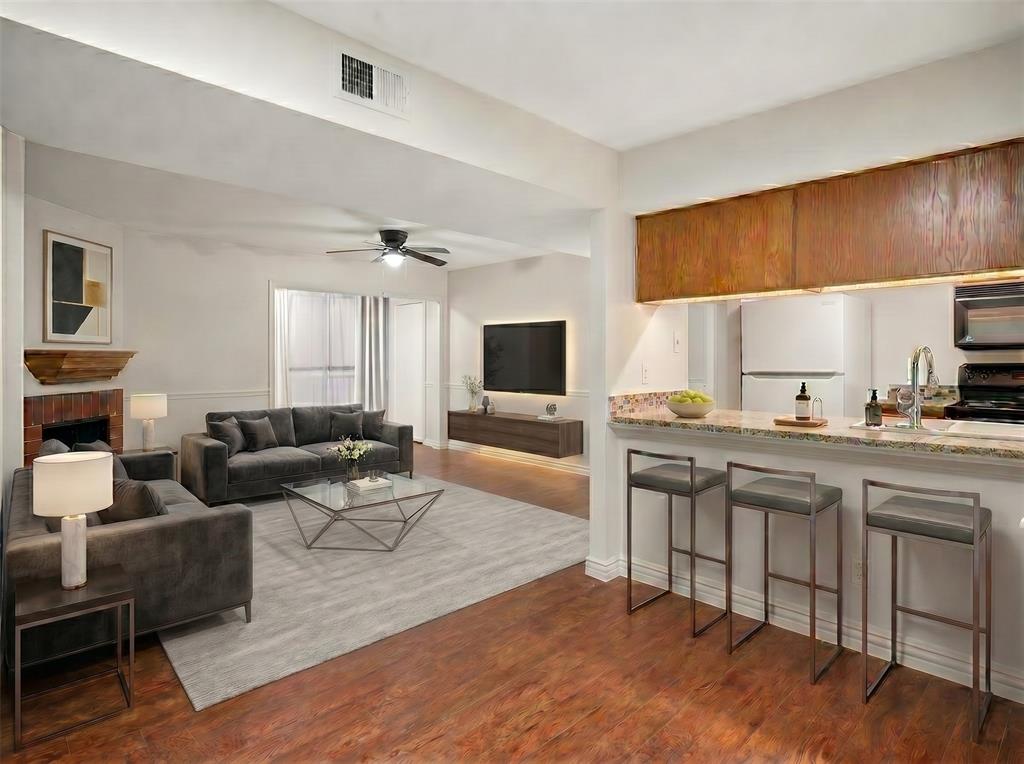 Cambridge Condos Ph 01 03 - Residential