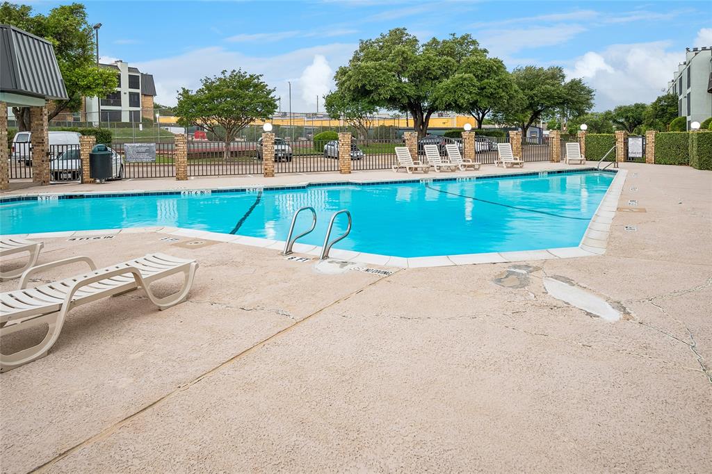 Cambridge Condos Ph 01 03 - Residential