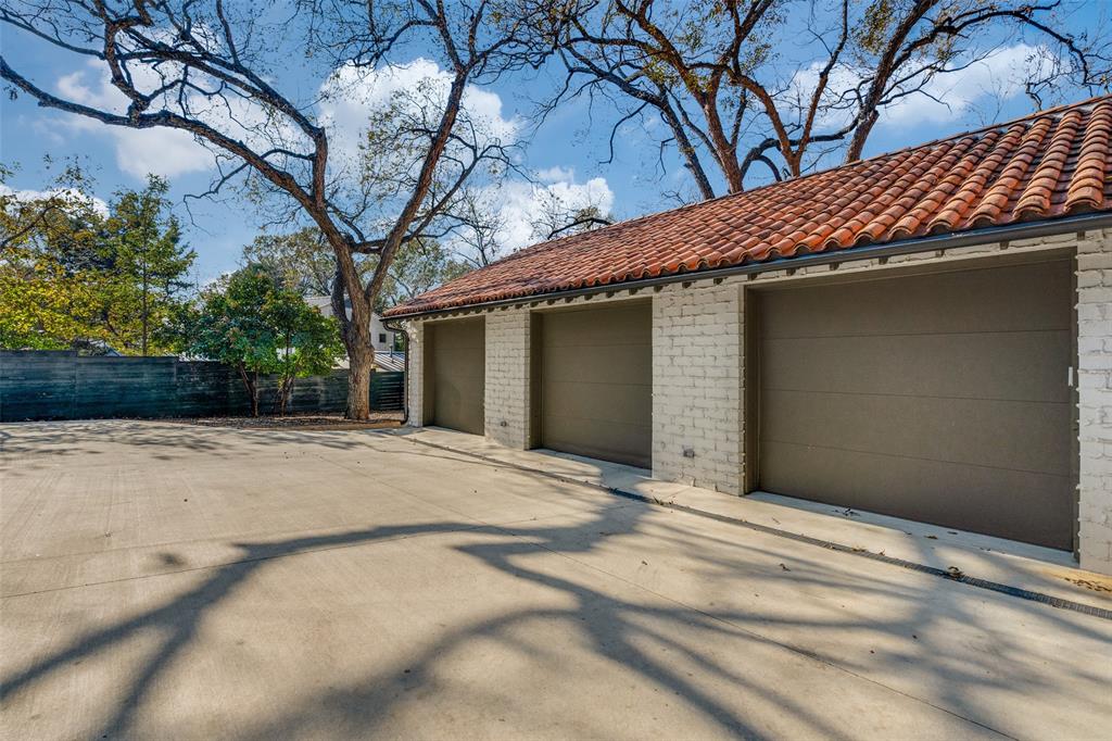 Forest Hills - Residential