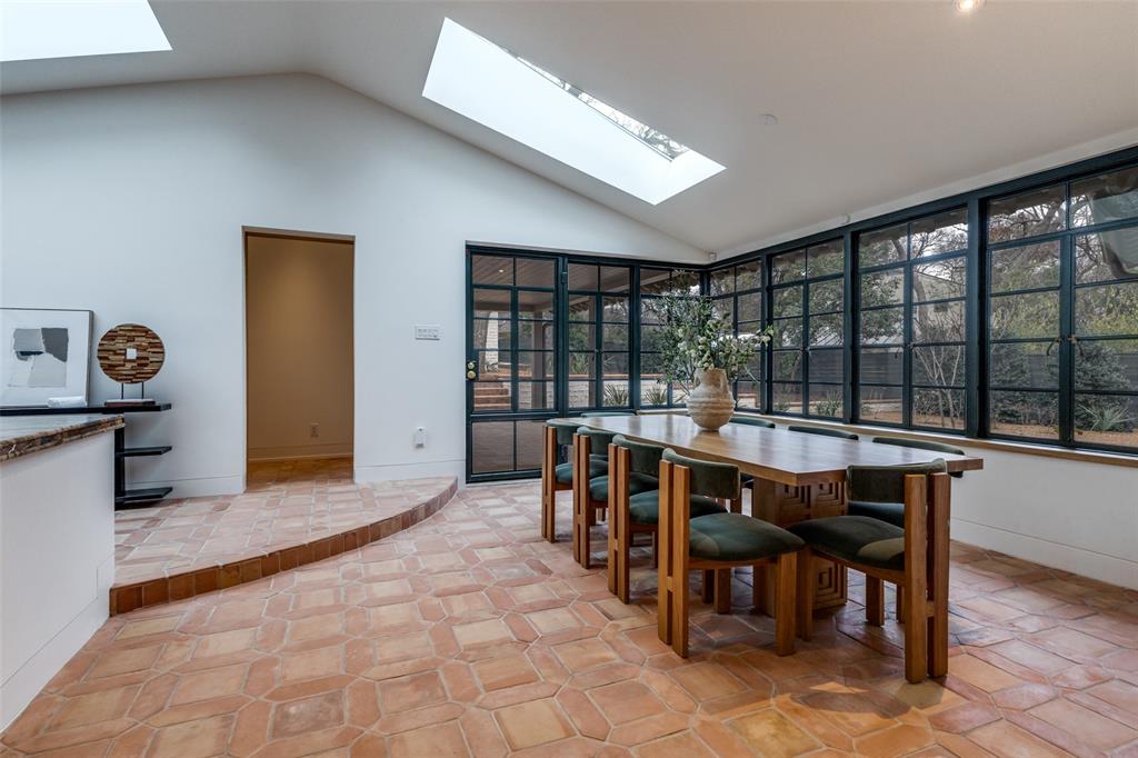 Forest Hills - Residential