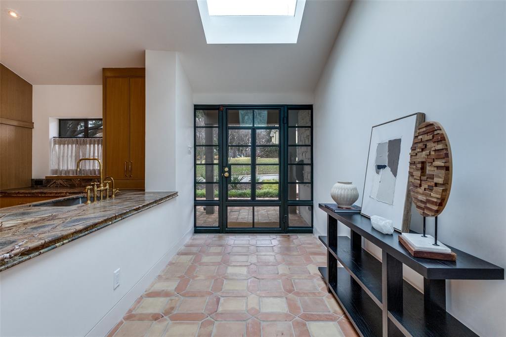 Forest Hills - Residential
