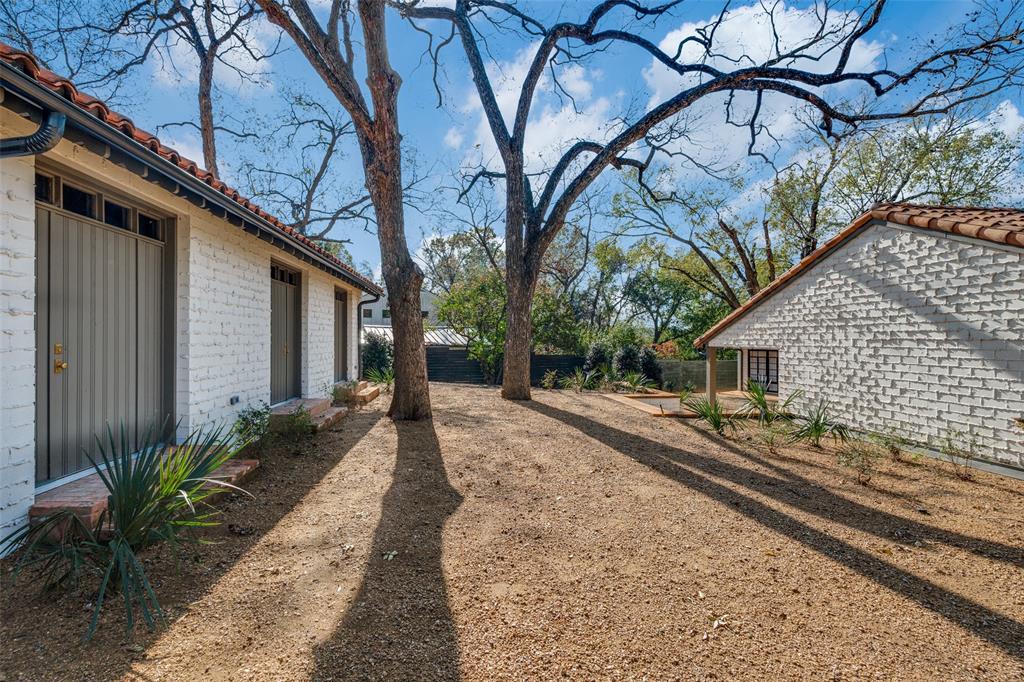Forest Hills - Residential