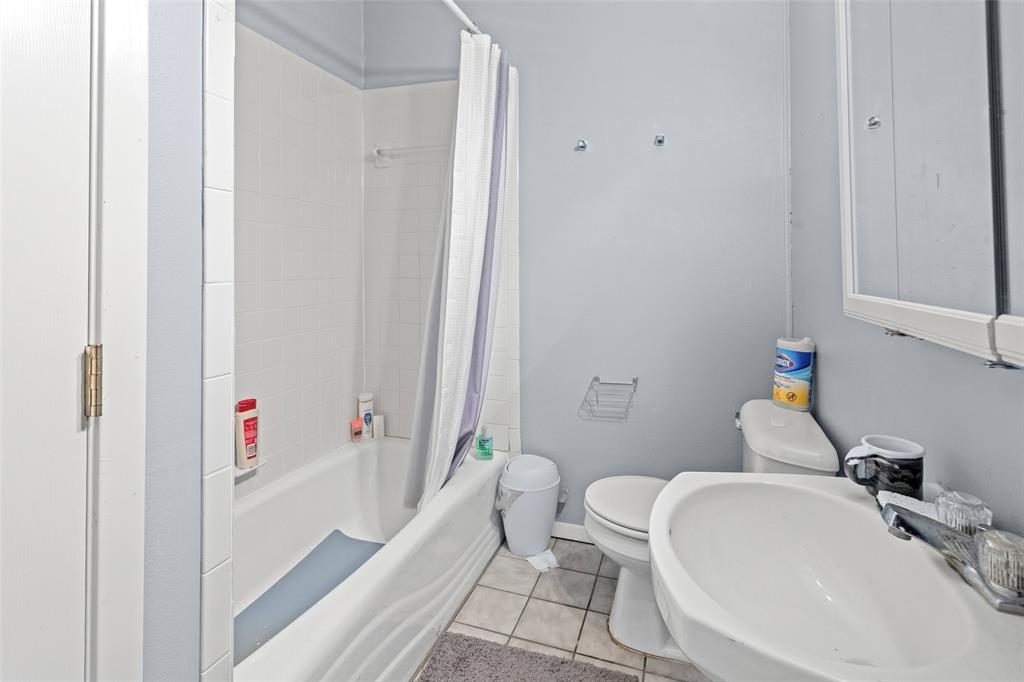 Benbrook Lakeshore Estates - Residential