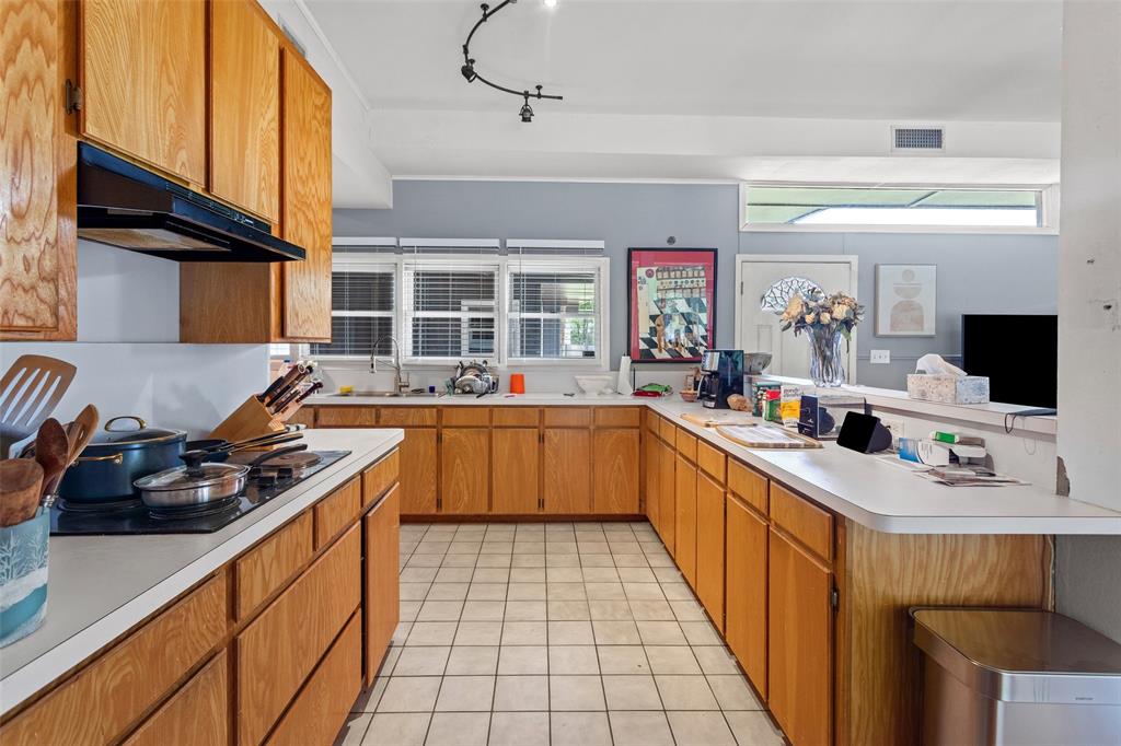 Benbrook Lakeshore Estates - Residential