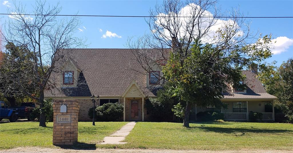 2 story Dazzler with acreage, located just outside the city of Mineral Wells! This home sits on a beautifully landscaped 2.3-acre lot, surrounded by pecan trees. Enjoy the spacious fenced property, complete with outbuildings for storage and a barn. This home exudes comfort and spacious country living.  Perfect for nature lovers and equestrians, this property offers a serene retreat with modern conveniences. The stunning 3,300+ sq. ft. two-story residence offers spacious living with modern amenities. Featuring 4 bedrooms, 2.5 baths, a beautifully updated kitchen, and 2 cozy fireplaces in the living room and Great Room. Enjoy the expansive backyard, perfect for entertaining, and the serene surroundings. Ideal for families seeking comfort and elegance in a prime location. Additionally, the property boasts a second residence, a 960 sf, 2013 Mobile home for guests or multi-generational accommodation.
Buyer to verify independently all information