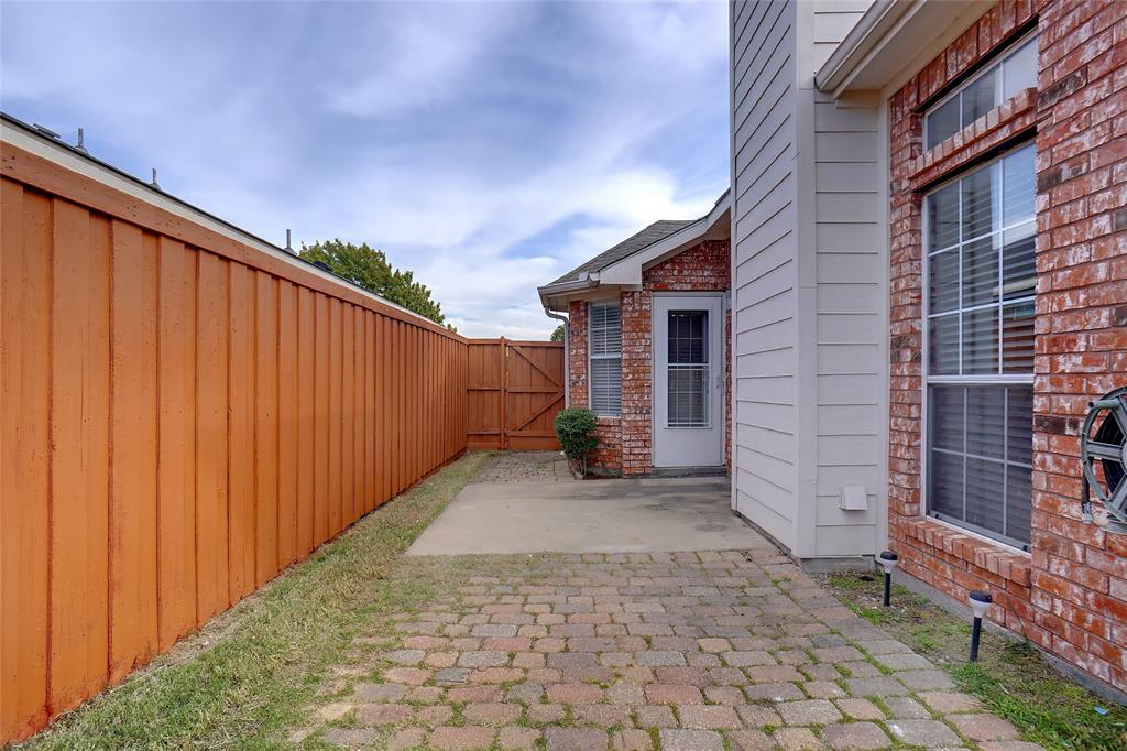 Preston Oaks Add Ph IV - Residential Lease