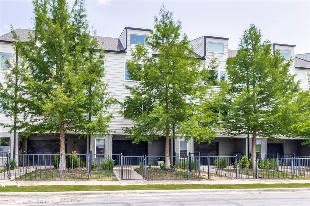 Bryan Heights Condos Bldg 5 - Residential