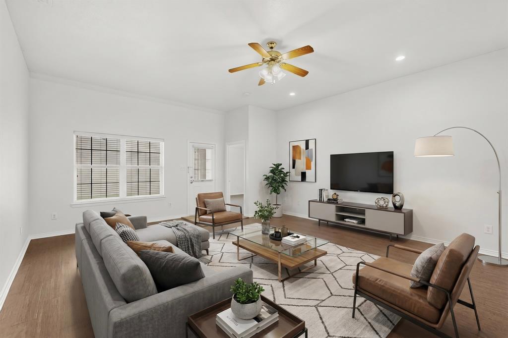 Light Point Place PH1 - Residential