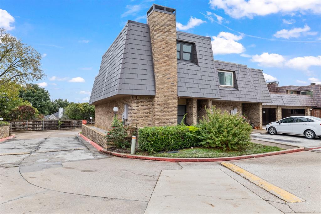 Harwood Park Twnhms Add - Residential Lease