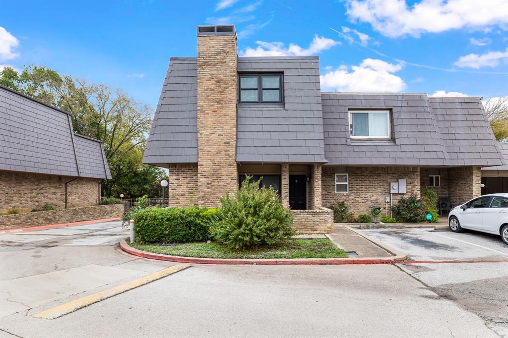 Harwood Park Twnhms Add - Residential Lease