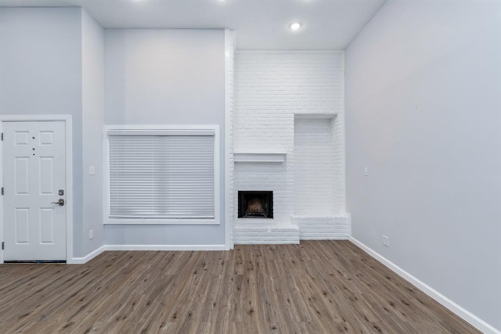 Harwood Park Twnhms Add - Residential Lease