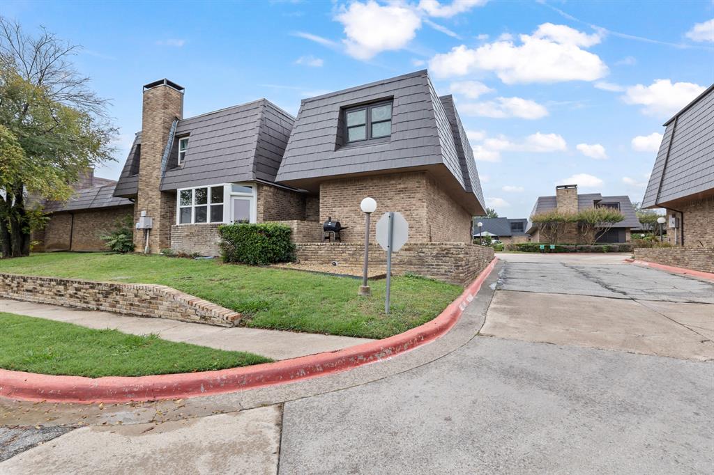 Harwood Park Twnhms Add - Residential Lease