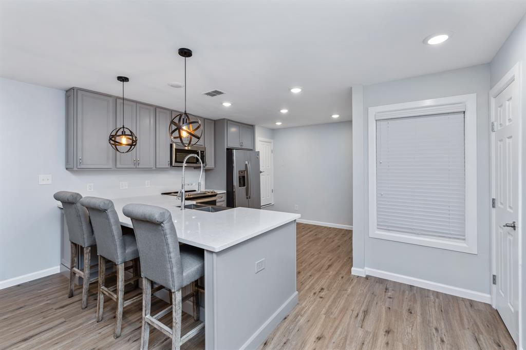 Harwood Park Twnhms Add - Residential Lease