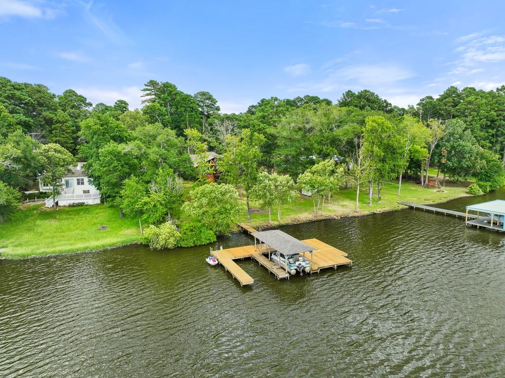 Hickory Harbor - Residential
