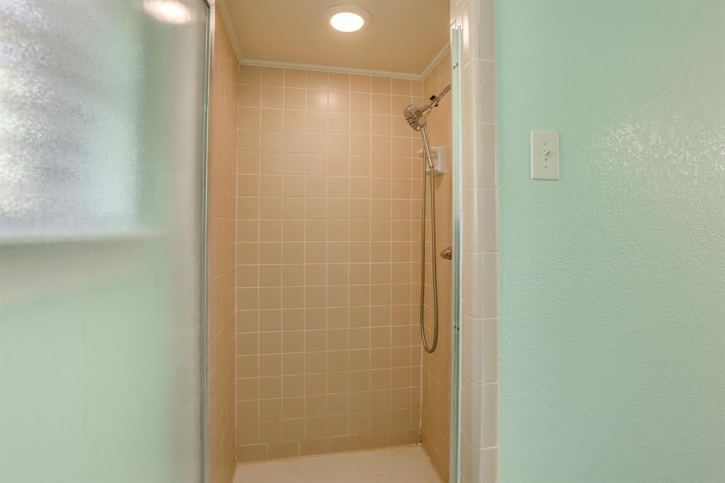 Decordova Bend Estate - Residential