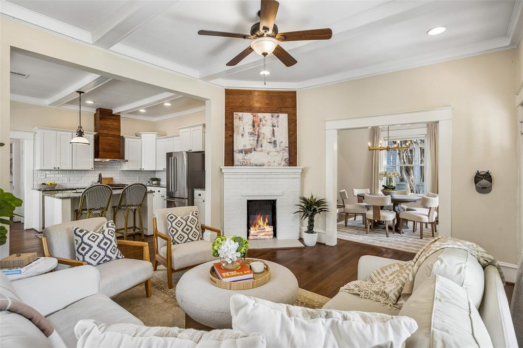 Winnetka Heights - Residential