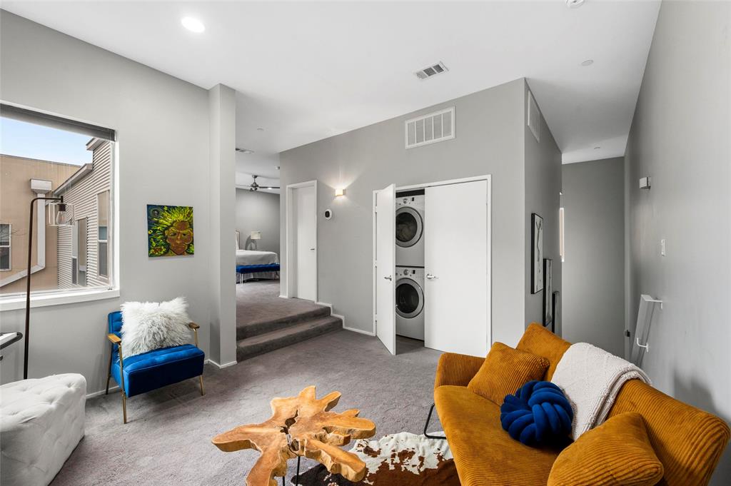 5205 Capital Condos - Residential