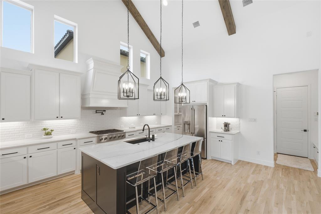 Star Trail Ph Eight - Residential