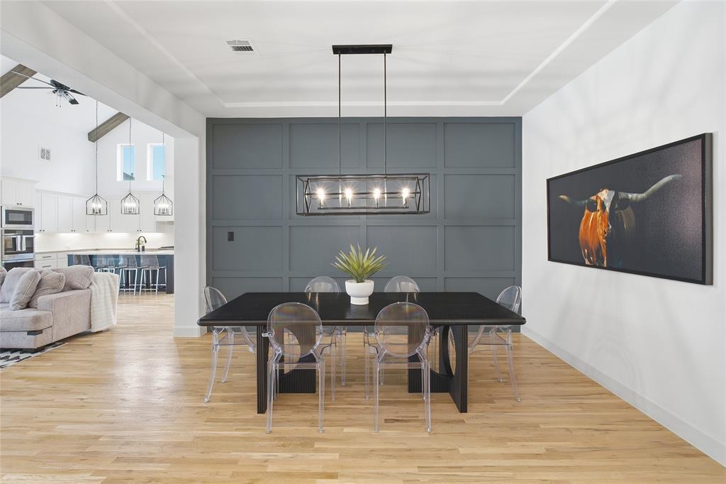 Star Trail Ph Eight - Residential