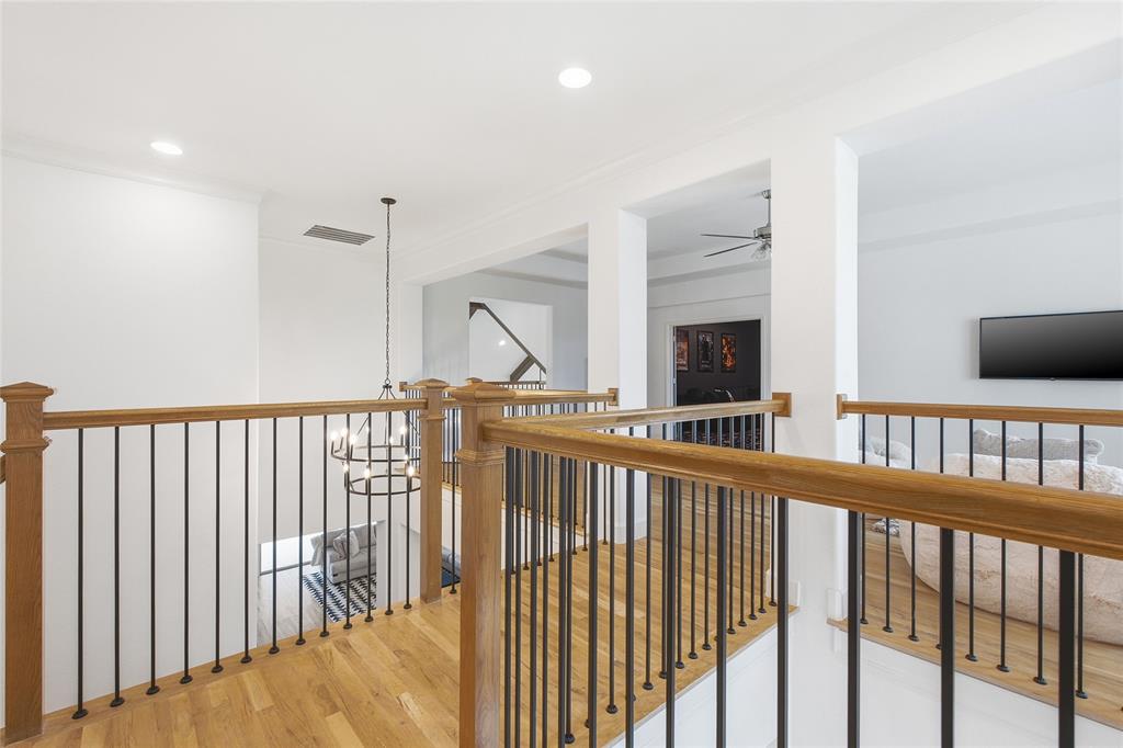 Star Trail Ph Eight - Residential