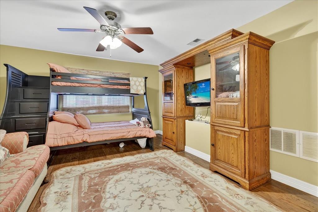 Baywood Estate - Residential