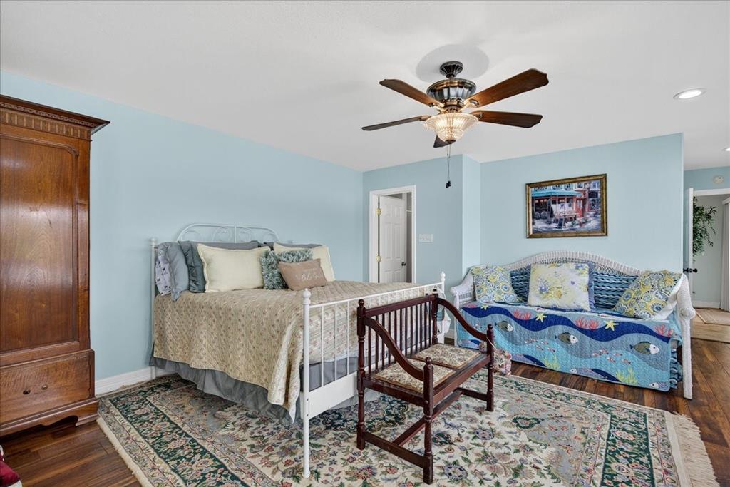 Baywood Estate - Residential