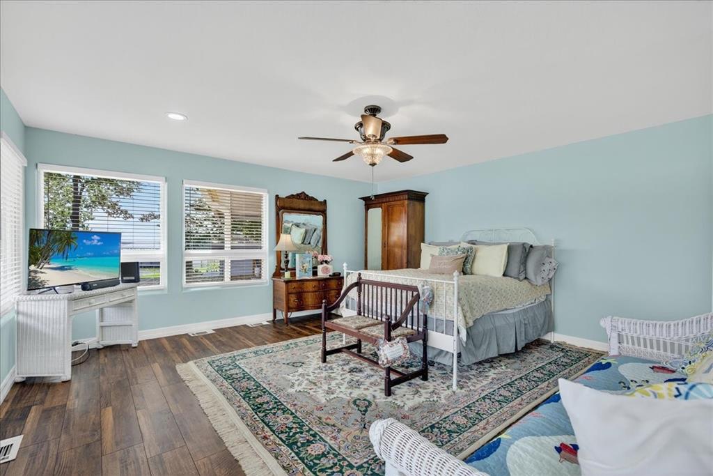 Baywood Estate - Residential