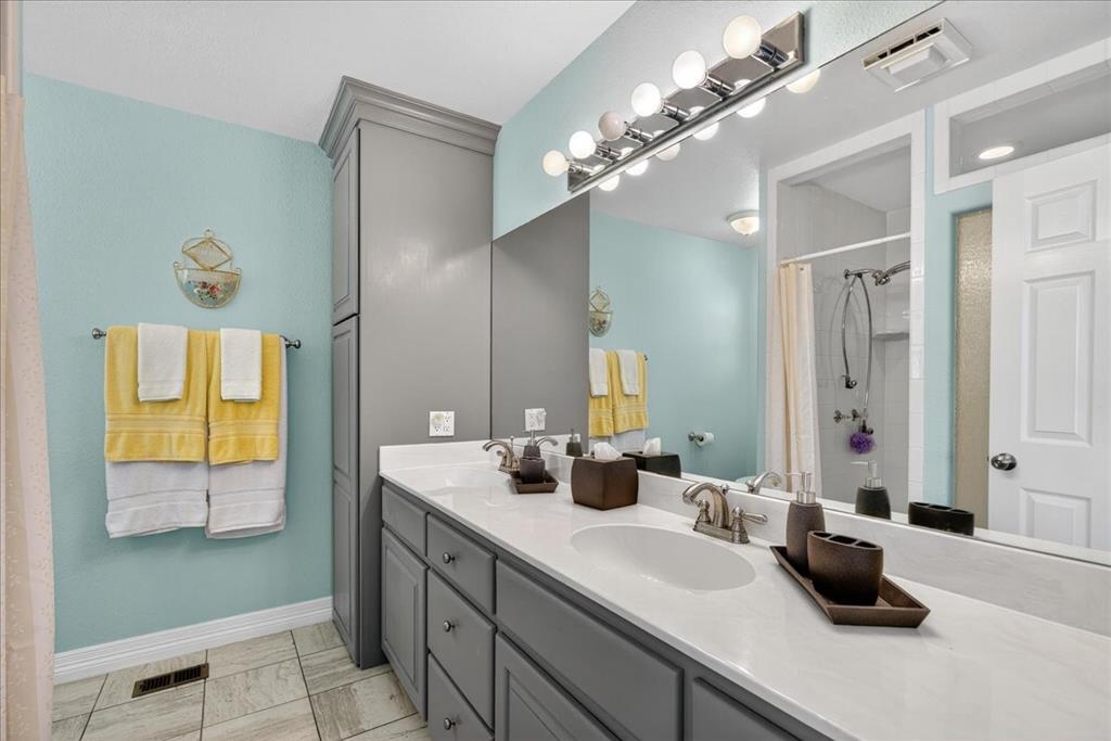 Baywood Estate - Residential