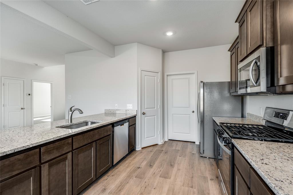 Vista West - Residential
