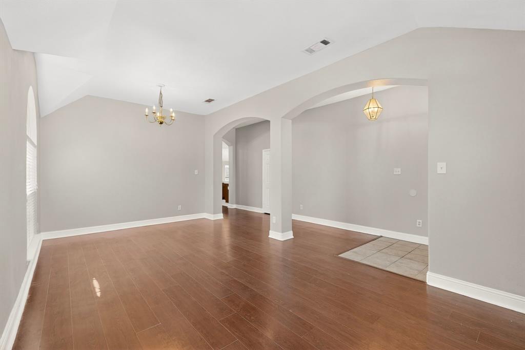 Deer Creek Arlington - Residential