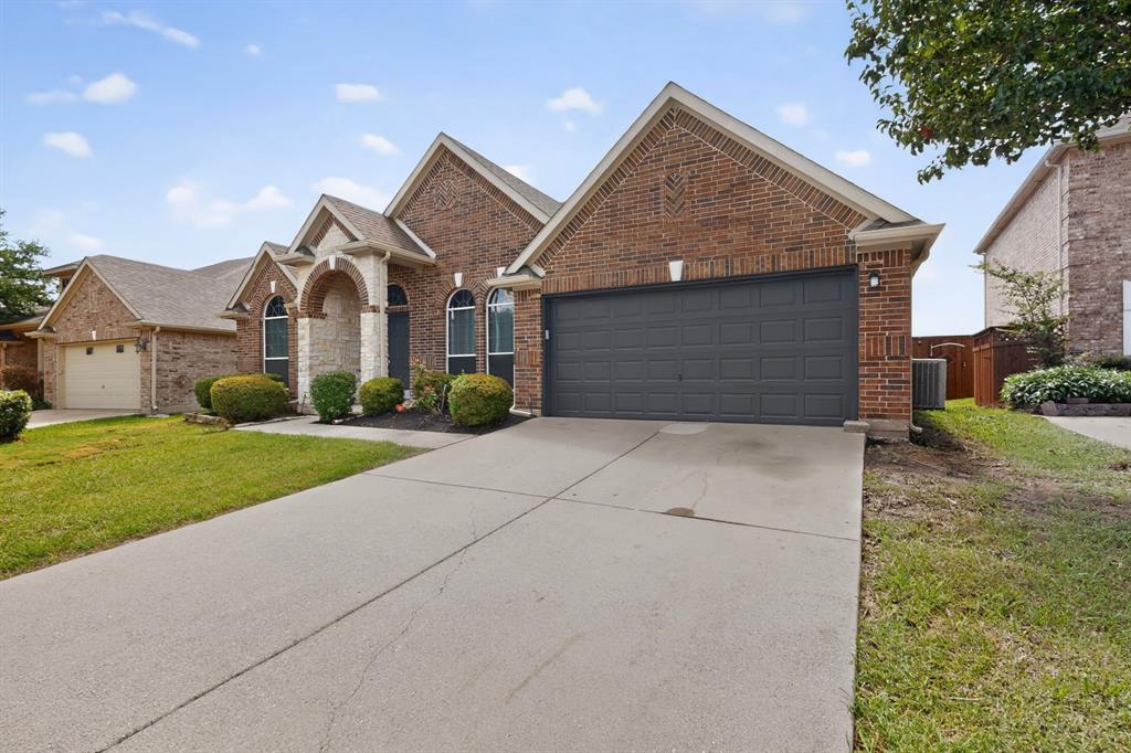 Deer Creek Arlington - Residential