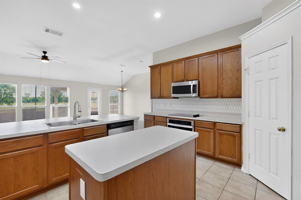 Deer Creek Arlington - Residential