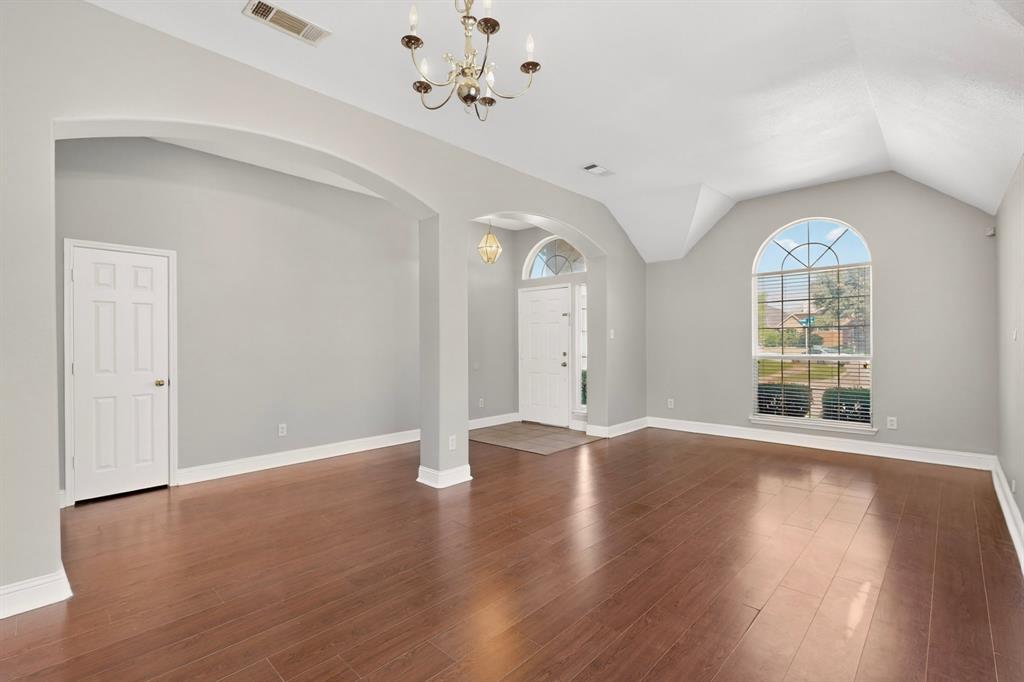 Deer Creek Arlington - Residential