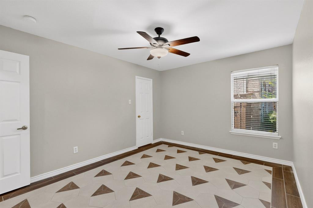 Deer Creek Arlington - Residential