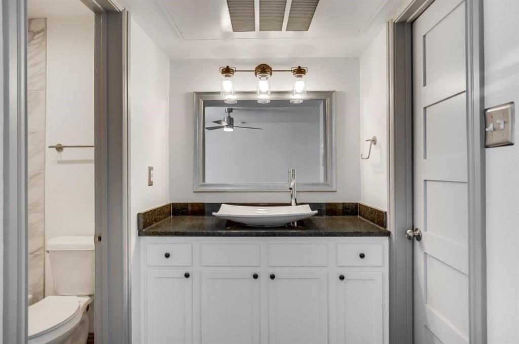 Martys Oak Lawn Add - Residential Lease