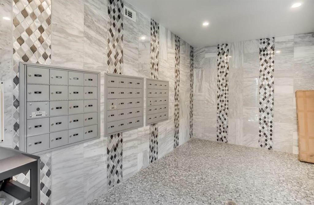 Martys Oak Lawn Add - Residential Lease
